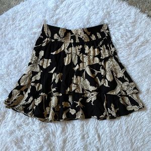 Cabi ruffle tiered skirt floral